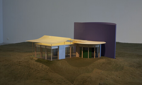 Zaalzicht 'HOUSE OF CARD', Thomas Demand