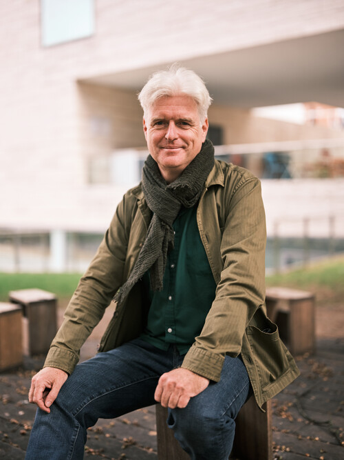 Portret directeur algemeen beheer museum M Leuven
