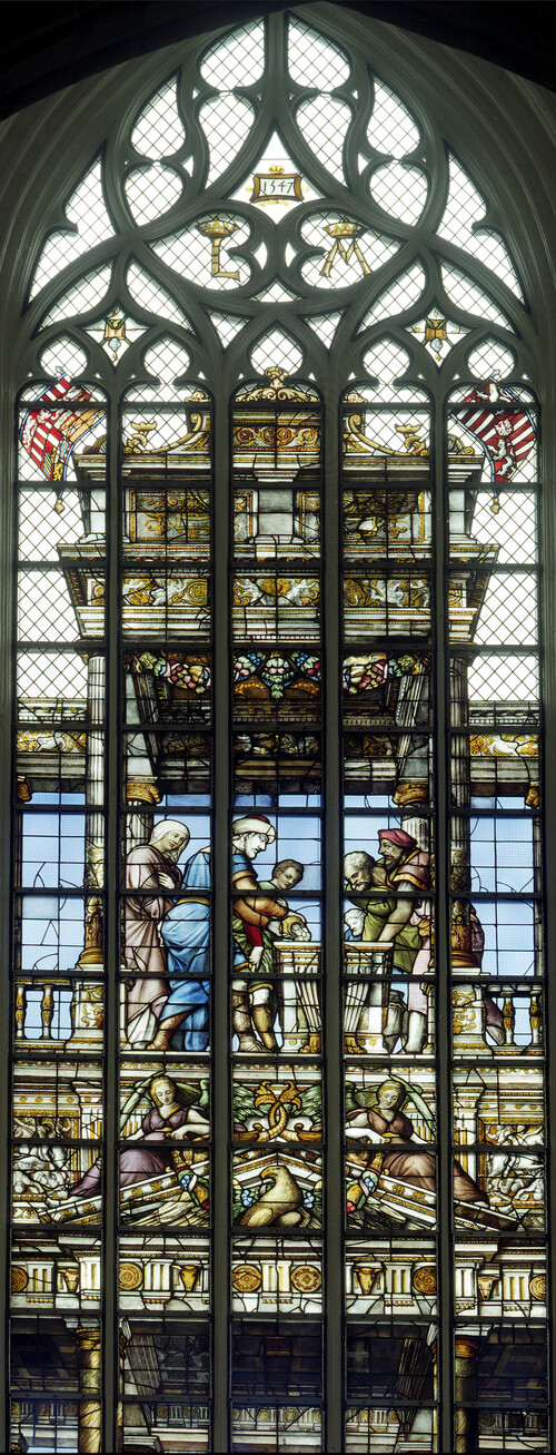 Naar ontwerp van Michiel Coxcie, Glasraam met de legende van het heilig Sacrament van Mirakel, H. Sacramentskapel, kathedraal Sint-Michiel en Sinte-Goedele, Brussel © KIK-IRPA, Brussel