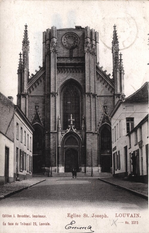 De westgevel van de Sint-Jozefskerk in het begin van de twintigste eeuw