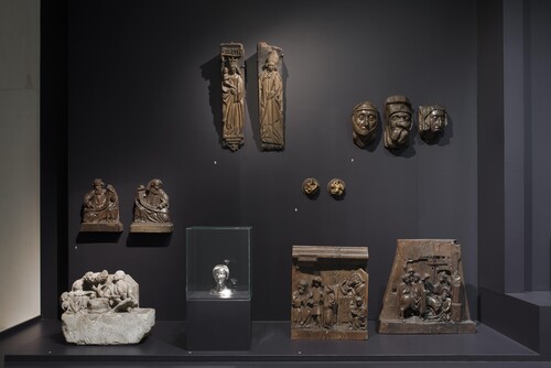 Installatiezicht Beelden uit Brugge © M-Museum Leuven | foto: Isabelle Arthuis