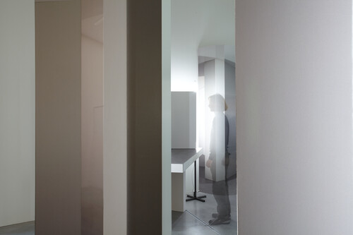 Installatiezicht Erki De Vries & Pieter Huybrechts, The Book Project © M-Museum Leuven