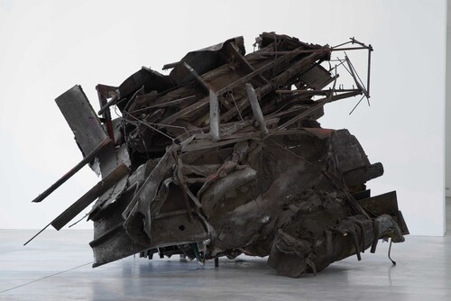 Installatiezicht Peter Buggenhout, The Blind Leading The Blind #68, 2015 © M-Museum Leuven | foto: Dirk Pauwels