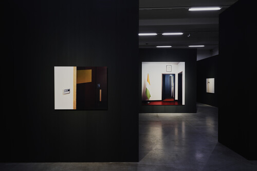 Zaalzicht 'HOUSE OF CARD' in M © Dirk Pauwels