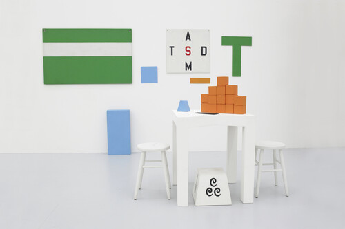 Guy de Cointet, Tell Me, 1979/1980 Courtesy Centre Pompidou, Paris 