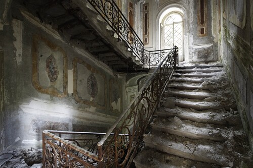 Henk Van Rensbergen, Plaster Stairway, OPEN M (2013)