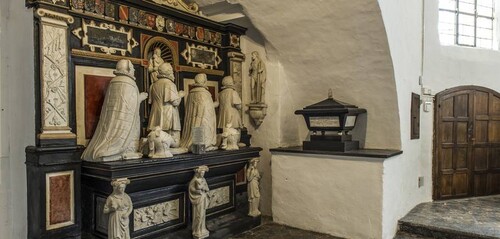 Visit Mons, Gregory Mathelot