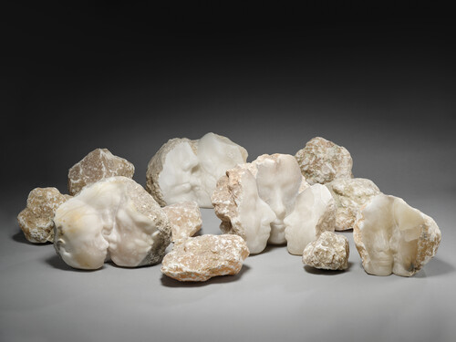 'Trinitas Terrestris', Sofie Muller, ANNA /001–004/22, 2022, albast, privécollectie Gent