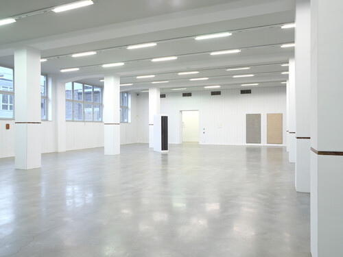 Zaalzicht 'Sarah Smolders. A Space Begins, With Speaking', M Leuven, 2024