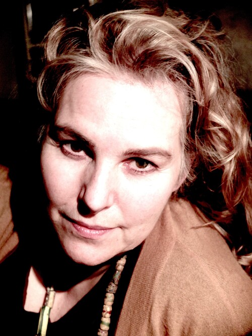 Catherine De Zegher